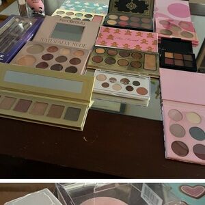 MASSIVELY HUGE Makeup & Tool Lot!!
